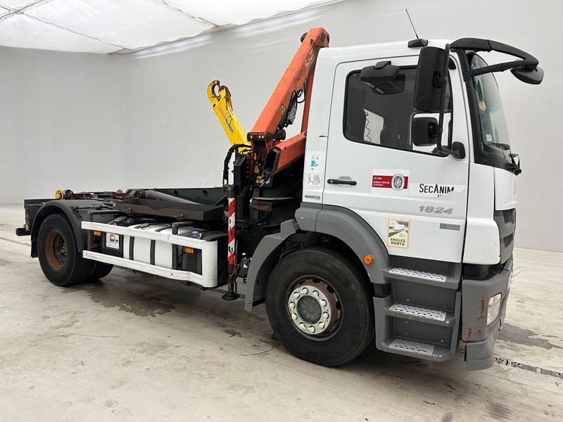 Mercedes-Benz Axor 1824 - شاحنة برافعة خطافية, شاحنة كرين: صورة 3 Mercedes-Benz Axor 1824 - شاحنة برافعة خطافية, شاحنة كرين: صورة 3