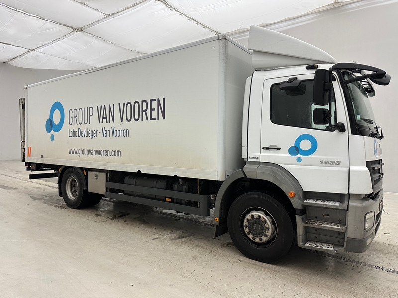 Mercedes-Benz Axor 1833 - شاحنة صندوقية: صورة 3 Mercedes-Benz Axor 1833 - شاحنة صندوقية: صورة 3