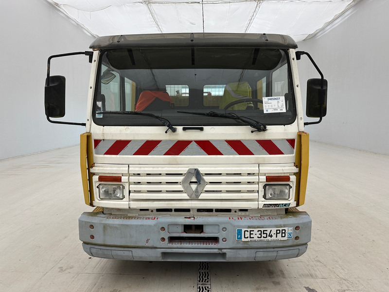 Renault Midliner 230 - شاحنة نقل سيارات شاحنة: صورة 2 Renault Midliner 230 - شاحنة نقل سيارات شاحنة: صورة 2