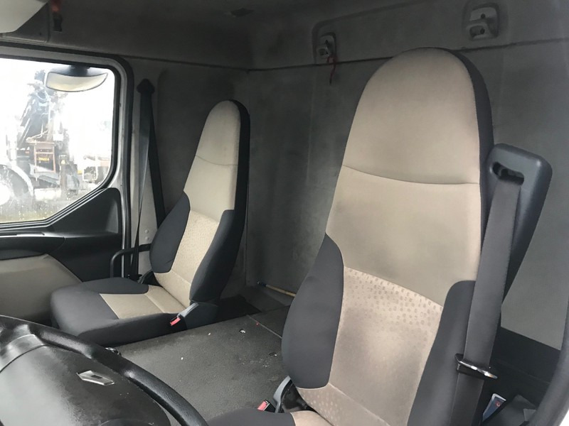 شاحنة صندوقية Renault Midlum 280 DXi: صورة 11