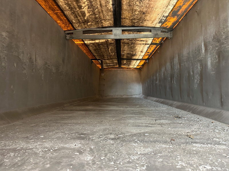 نصف مقطورة قلابة Stas 31 cub in alu: صورة 7 نصف مقطورة قلابة Stas 31 cub in alu: صورة 7