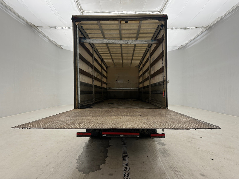 Volvo FE 300 - 6x2 - شاحنة ذات ستائر جانبية: صورة 5 Volvo FE 300 - 6x2 - شاحنة ذات ستائر جانبية: صورة 5