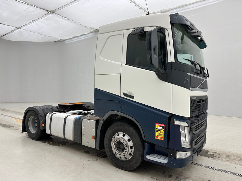Volvo FH 420 - ADR - رأس تريلا: صورة 3 Volvo FH 420 - ADR - رأس تريلا: صورة 3