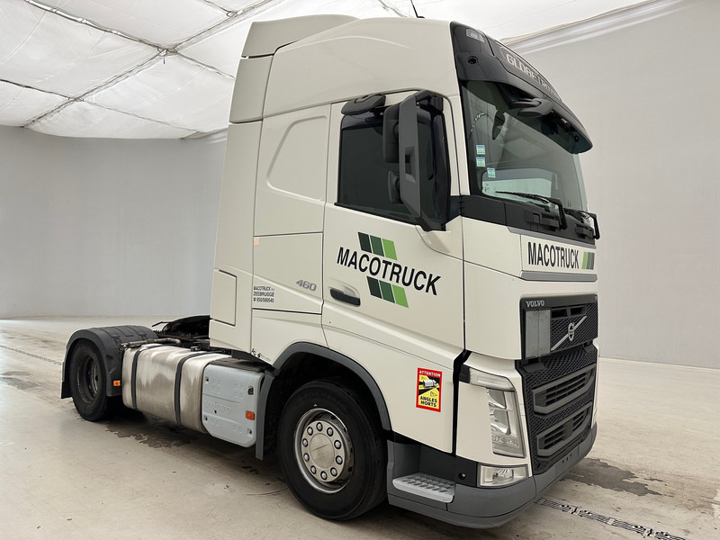Volvo FH 460 Globetrotter - ADR - مقطورة السحب: صورة 3 Volvo FH 460 Globetrotter - ADR - مقطورة السحب: صورة 3