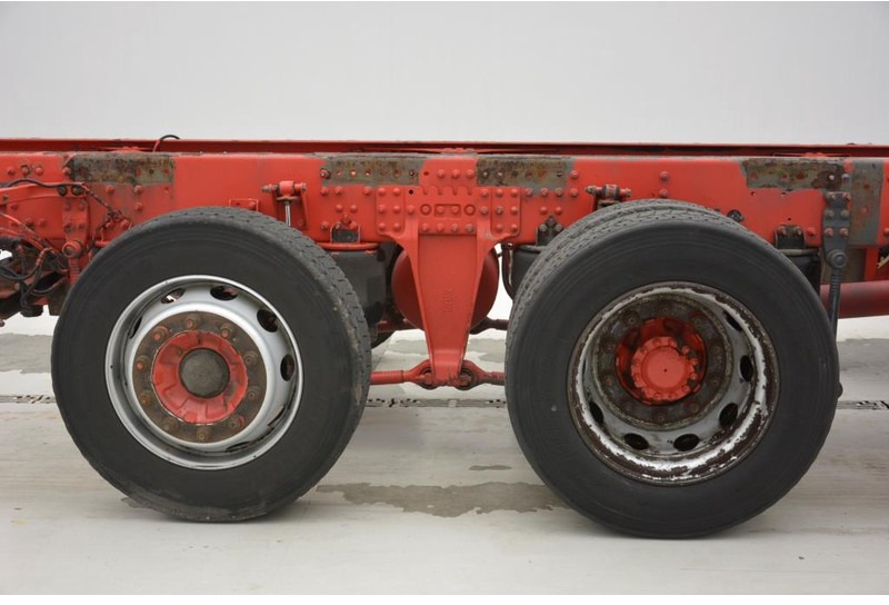Volvo FH12.380 - 6x2 Globetrotter* - شاحنة بهيكل معدني للمقصورة: صورة 3 Volvo FH12.380 - 6x2 Globetrotter* - شاحنة بهيكل معدني للمقصورة: صورة 3