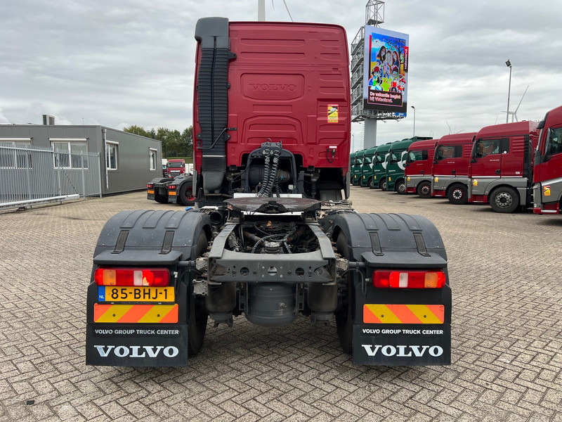 Volvo FH13.420 Globetrotter - ADR - رأس تريلا: صورة 5 Volvo FH13.420 Globetrotter - ADR - رأس تريلا: صورة 5