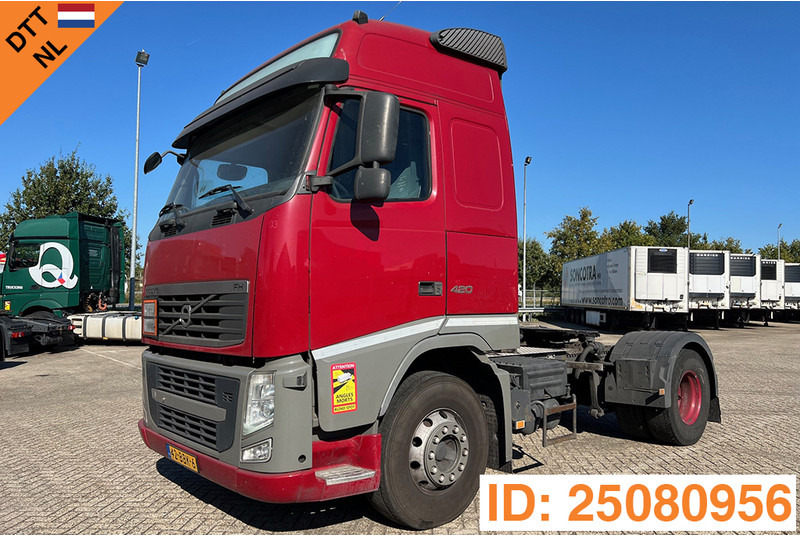 Volvo FH13.420 Globetrotter - ADR - رأس تريلا: صورة 1 Volvo FH13.420 Globetrotter - ADR - رأس تريلا: صورة 1