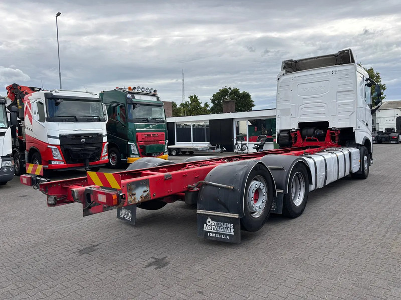 Volvo FH 500 6X2 Euro 6 - شاحنة بهيكل معدني للمقصورة: صورة 4 Volvo FH 500 6X2 Euro 6 - شاحنة بهيكل معدني للمقصورة: صورة 4