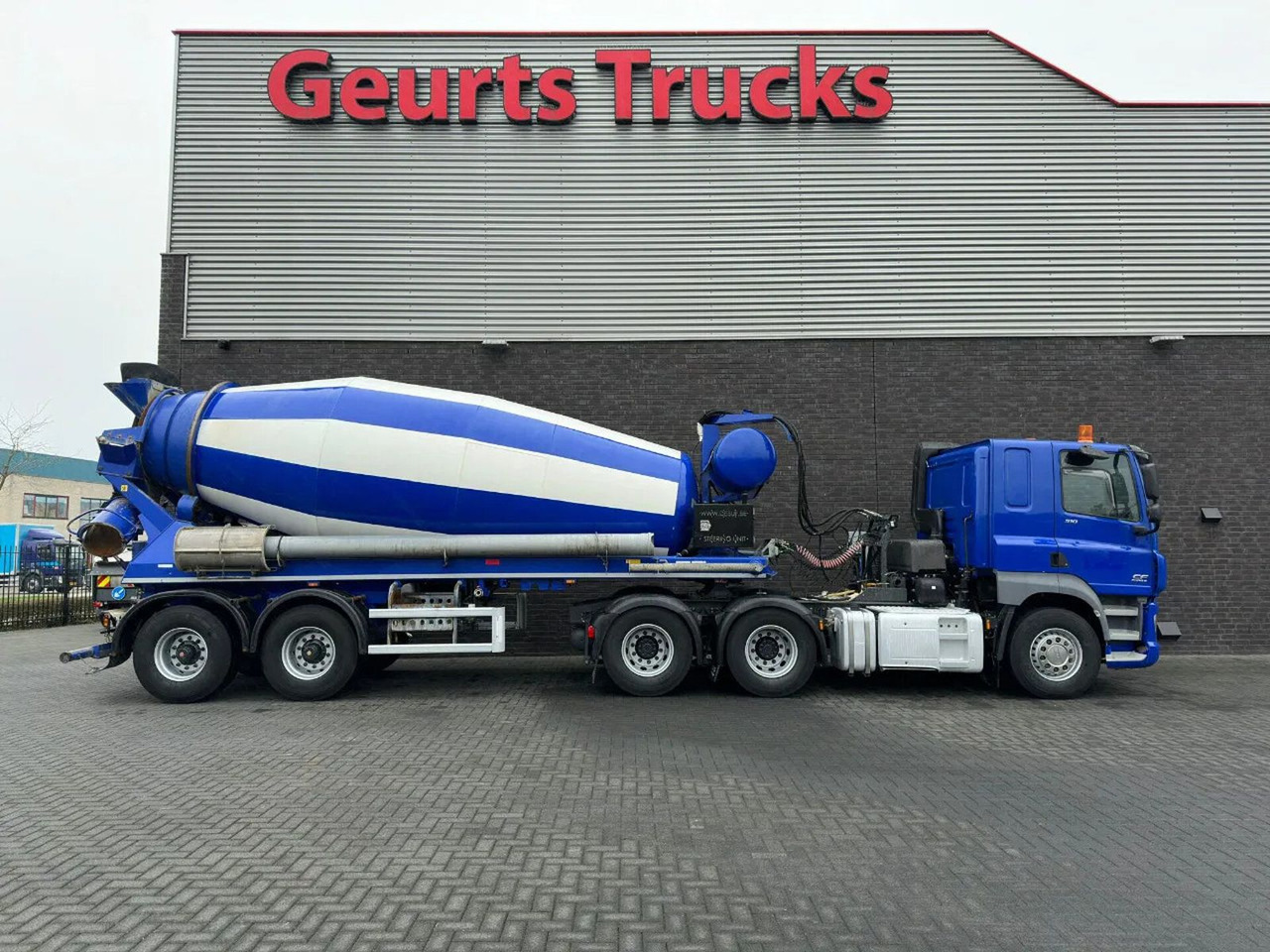 DAF CF 510 6X4 + DE BUF ST2 2-ASSIGE 10M3 CONCRE - مقطورة السحب: صورة 4 DAF CF 510 6X4 + DE BUF ST2 2-ASSIGE 10M3 CONCRE - مقطورة السحب: صورة 4