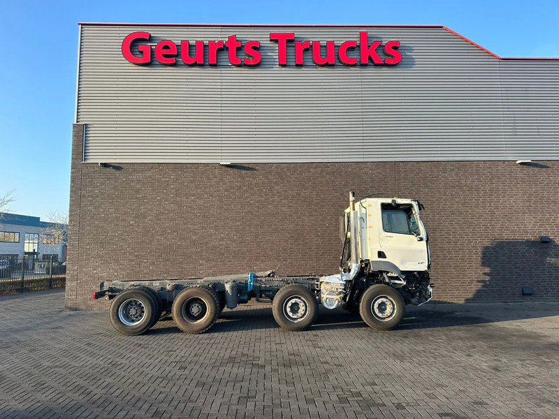 DAF CF 530 8X4 CHASSIS CAB SCHADE/UNFALL/DAMAGE - شاحنة بهيكل معدني للمقصورة: صورة 4 DAF CF 530 8X4 CHASSIS CAB SCHADE/UNFALL/DAMAGE - شاحنة بهيكل معدني للمقصورة: صورة 4
