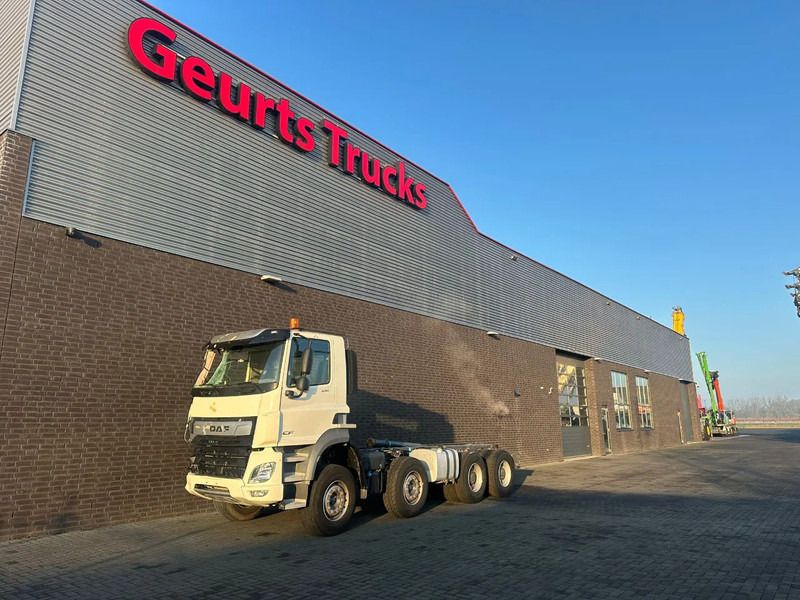 DAF CF 530 8X4 CHASSIS CAB SCHADE/UNFALL/DAMAGE - شاحنة بهيكل معدني للمقصورة: صورة 2 DAF CF 530 8X4 CHASSIS CAB SCHADE/UNFALL/DAMAGE - شاحنة بهيكل معدني للمقصورة: صورة 2