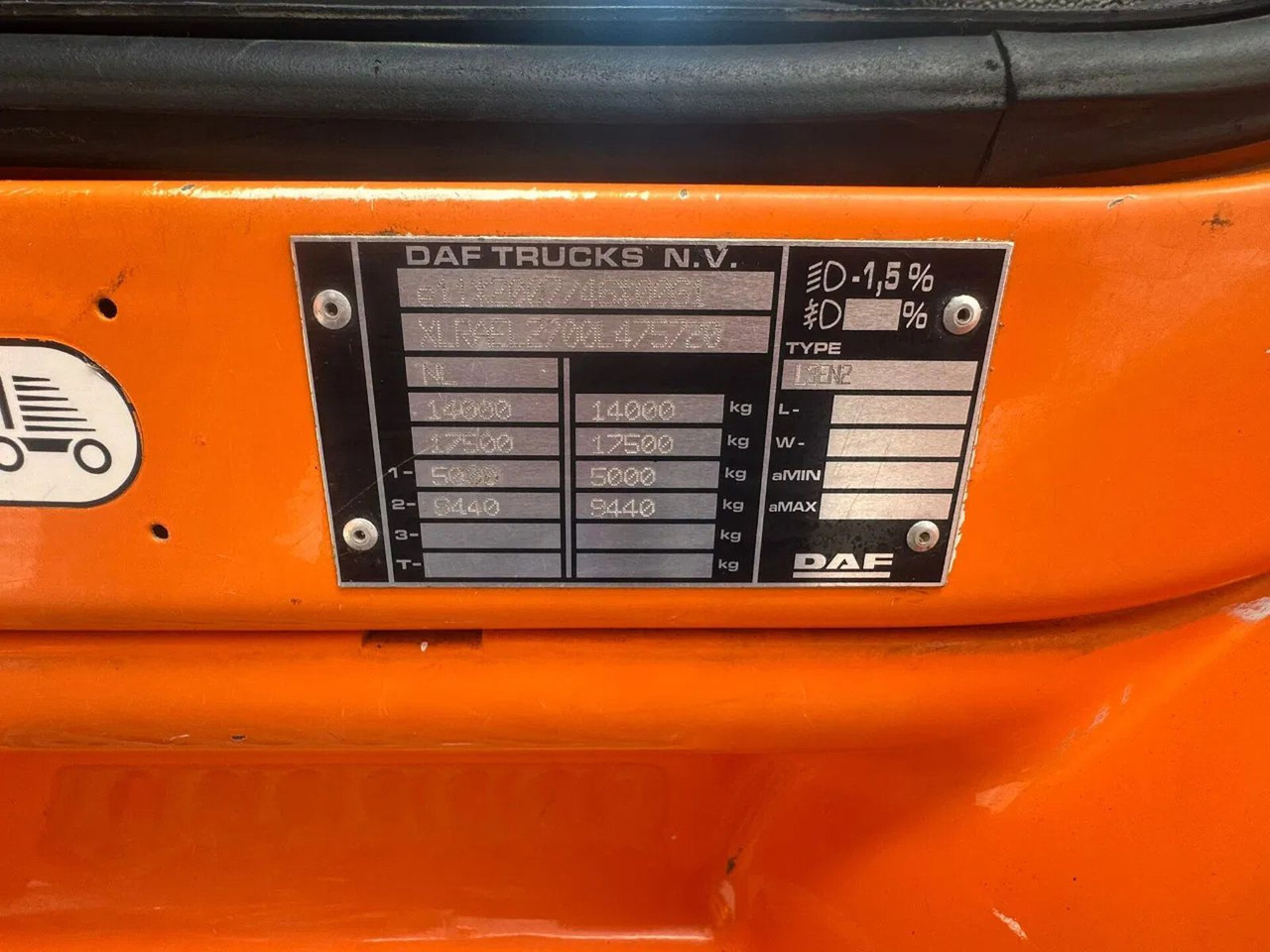تأجير  DAF LF OPRIJ 23-82 V OPRIJWAGEN / MACHINE TRANSPORTE DAF LF OPRIJ 23-82 V OPRIJWAGEN / MACHINE TRANSPORTE: صورة 28