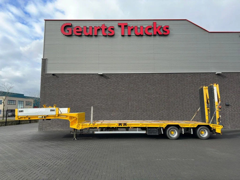 Goldhofer STZ-L2-22/80A SEMI LOWLOADER/DIEPLADER/TIEFLADER - نصف مقطورة بلودر منخفض: صورة 1 Goldhofer STZ-L2-22/80A SEMI LOWLOADER/DIEPLADER/TIEFLADER - نصف مقطورة بلودر منخفض: صورة 1