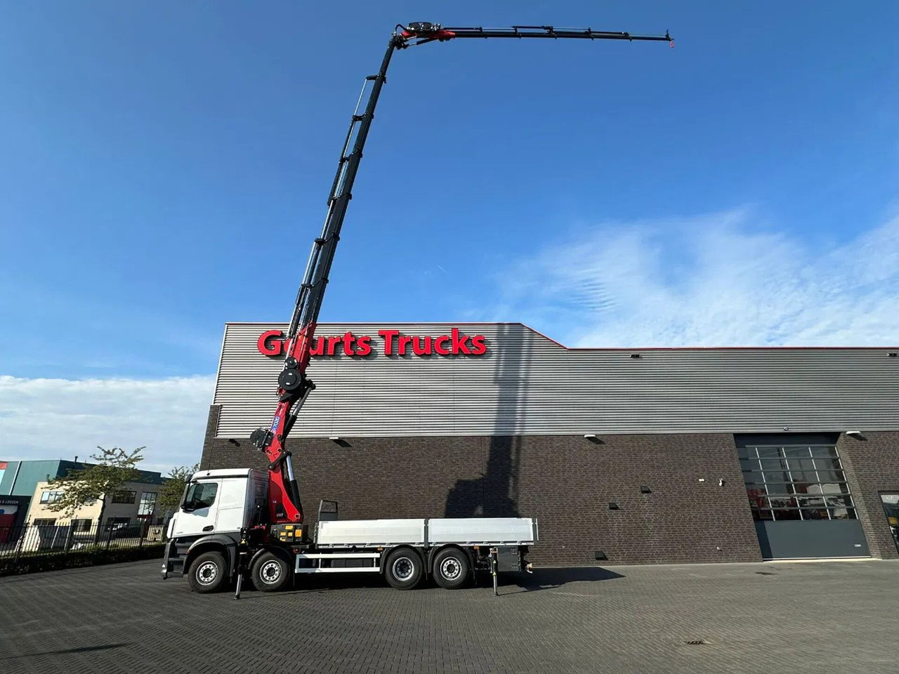 Mercedes-Benz Arocs 3251 8X2 + HMF 7020-K7 FJ 1400-K6 KRAAN/KR - شاحنة كرين: صورة 4 Mercedes-Benz Arocs 3251 8X2 + HMF 7020-K7 FJ 1400-K6 KRAAN/KR - شاحنة كرين: صورة 4