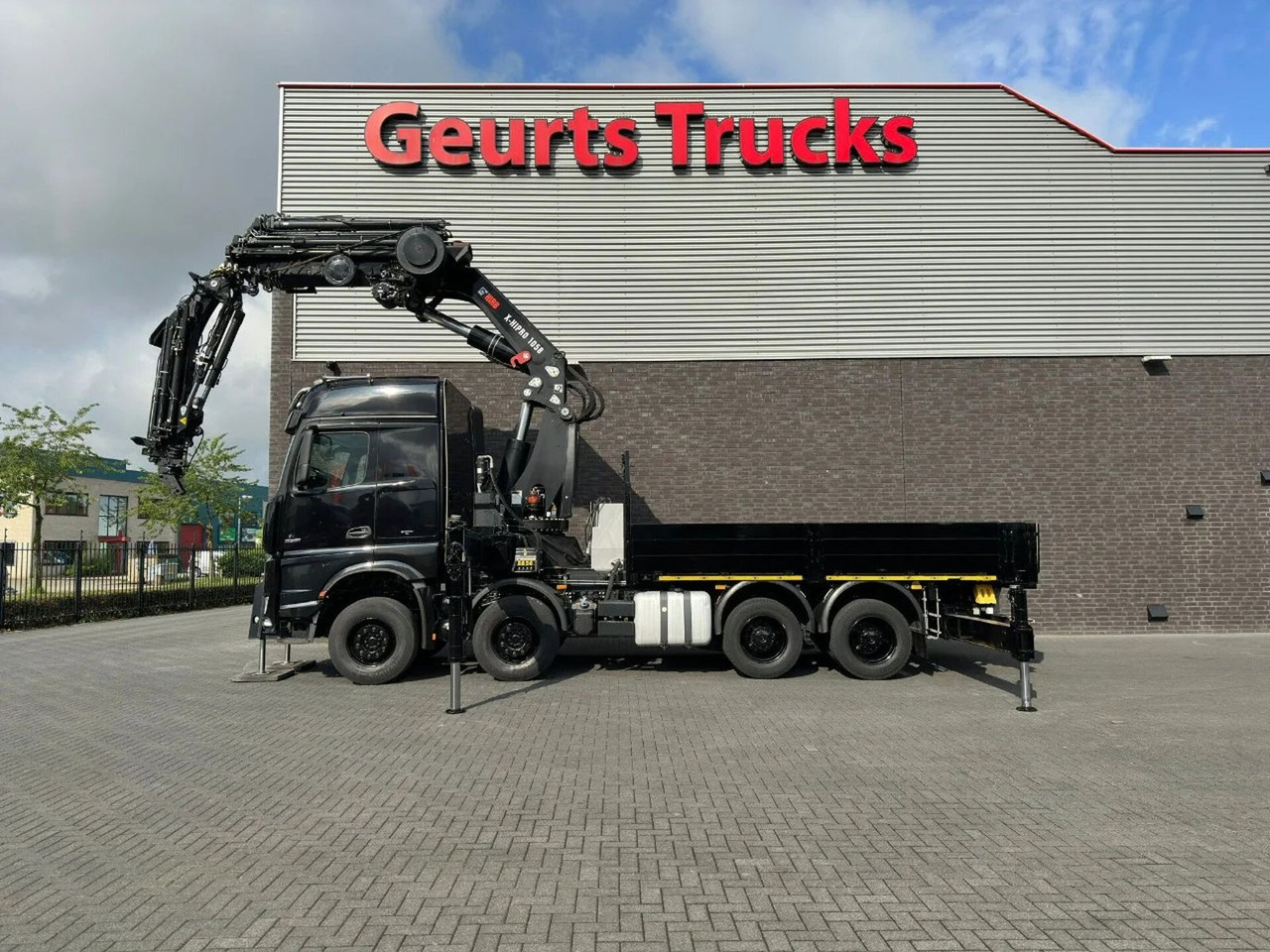 Mercedes-Benz Arocs 3251 8X4 + HIAB 1058 E-8 + JIB 150X-6 JDC - شاحنة كرين: صورة 5 Mercedes-Benz Arocs 3251 8X4 + HIAB 1058 E-8 + JIB 150X-6 JDC - شاحنة كرين: صورة 5