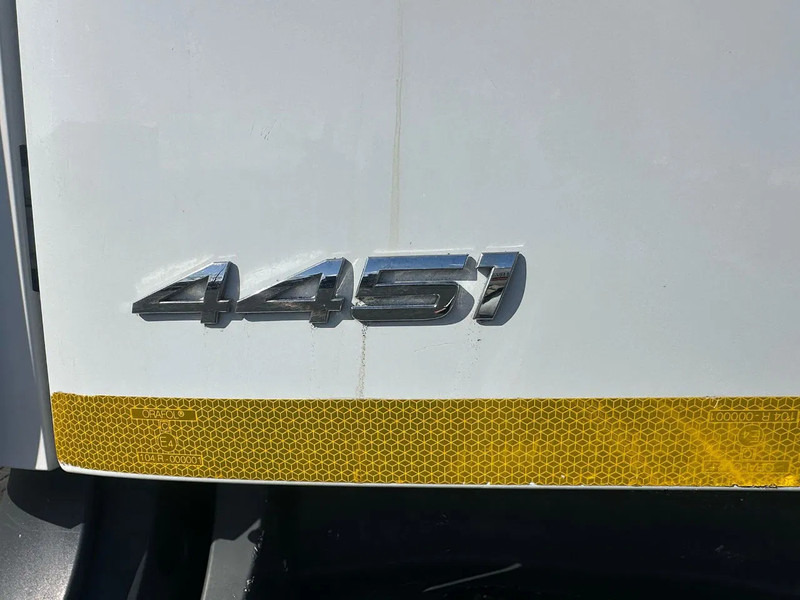 تأجير Mercedes-Benz Arocs 4451 8X4 + SERMAC 5Z42 BETONPOMP/BETONPUMPE/CONCRETE PUMP Mercedes-Benz Arocs 4451 8X4 + SERMAC 5Z42 BETONPOMP/BETONPUMPE/CONCRETE PUMP: صورة 12 تأجير Mercedes-Benz Arocs 4451 8X4 + SERMAC 5Z42 BETONPOMP/BETONPUMPE/CONCRETE PUMP Mercedes-Benz Arocs 4451 8X4 + SERMAC 5Z42 BETONPOMP/BETONPUMPE/CONCRETE PUMP: صورة 12