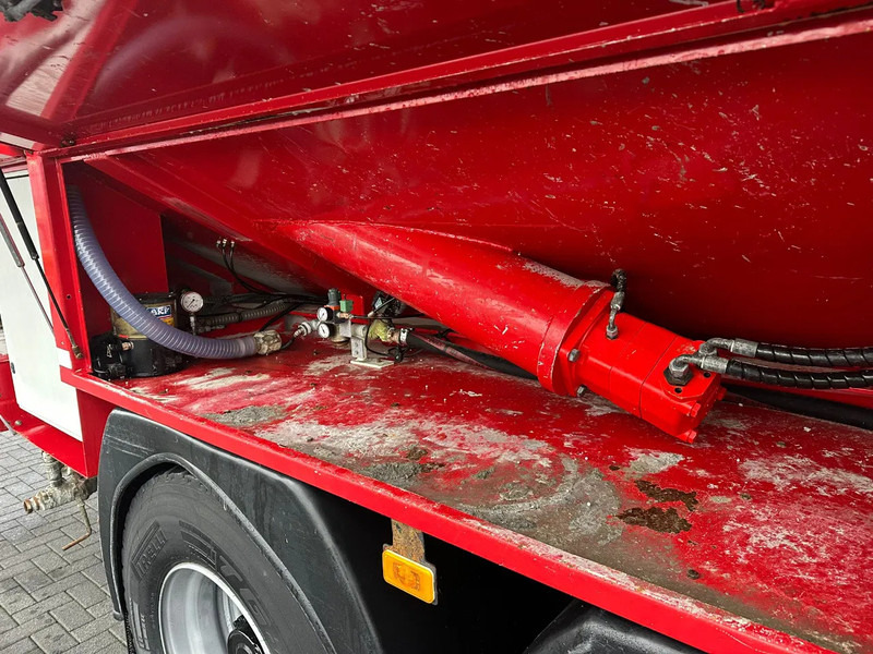 مضخة خرسانة Renault C460 8X4 MC MACHINE CHAPE/EPS./MORTEL/CEMENT/SCREED: صورة 15 مضخة خرسانة Renault C460 8X4 MC MACHINE CHAPE/EPS./MORTEL/CEMENT/SCREED: صورة 15