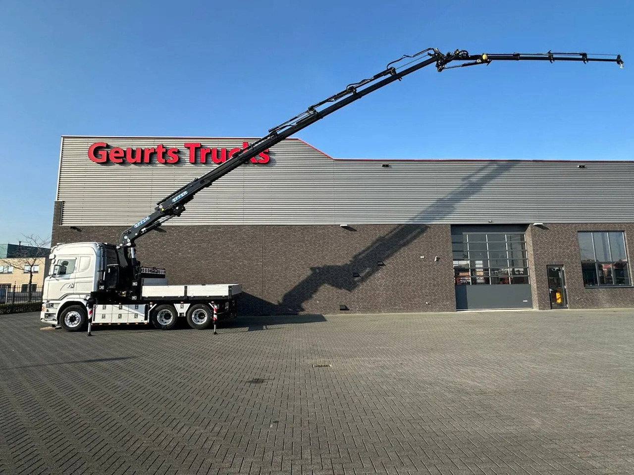 Scania R580 V8 6X4 TREKKER/TRACTOR/SZM MET EFFER 315/6S - شاحنة كرين: صورة 1 Scania R580 V8 6X4 TREKKER/TRACTOR/SZM MET EFFER 315/6S - شاحنة كرين: صورة 1
