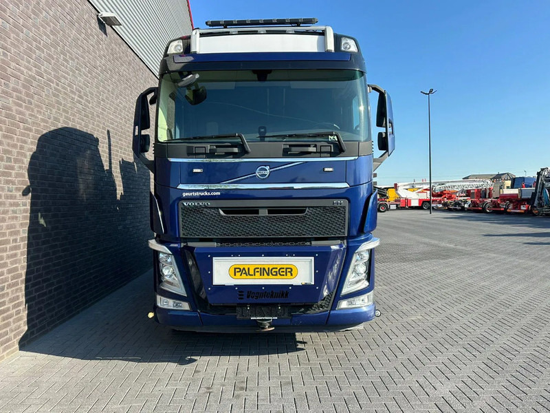 شاحنة كرين Volvo FH 540 8X4 TREKKER / BAKWAGEN MET PALFINGER PK135.002 TEC7 + JIB PJ190 KRAAN / KRAN / CRANE / GRUA: صورة 13 شاحنة كرين Volvo FH 540 8X4 TREKKER / BAKWAGEN MET PALFINGER PK135.002 TEC7 + JIB PJ190 KRAAN / KRAN / CRANE / GRUA: صورة 13