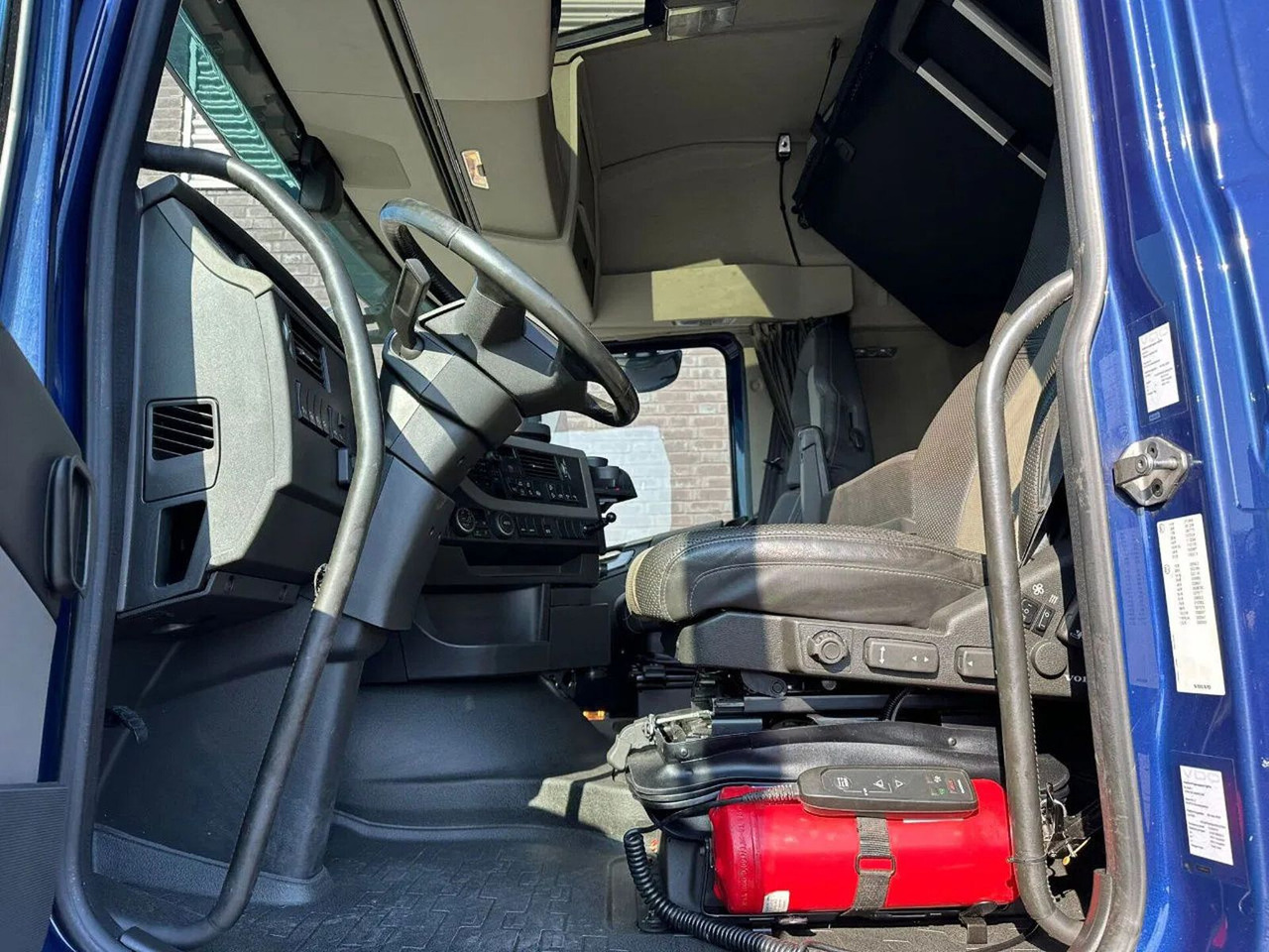 مقطورة السحب Volvo FH 540 8X4 TREKKER / BAKWAGEN MET PALFINGER PK13: صورة 16