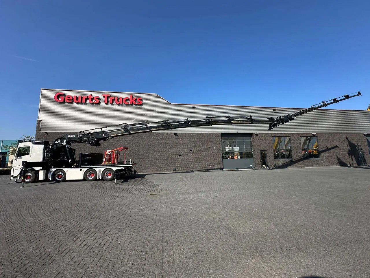Volvo FH 540 8X4F R TREKKER / BAKWAGEN MET EFFER 1405/ - شاحنة كرين: صورة 5 Volvo FH 540 8X4F R TREKKER / BAKWAGEN MET EFFER 1405/ - شاحنة كرين: صورة 5