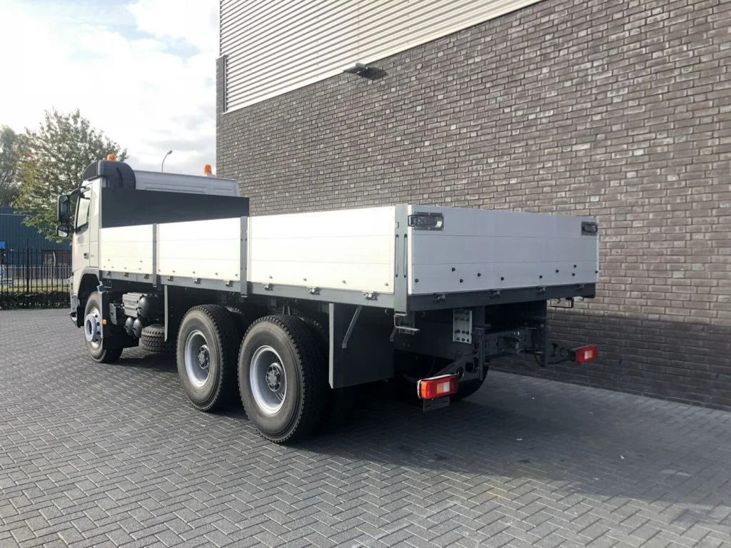Volvo FM 370 6X4 CARGO TRUCK RHD UNUSED - شاحنات مسطحة: صورة 3 Volvo FM 370 6X4 CARGO TRUCK RHD UNUSED - شاحنات مسطحة: صورة 3
