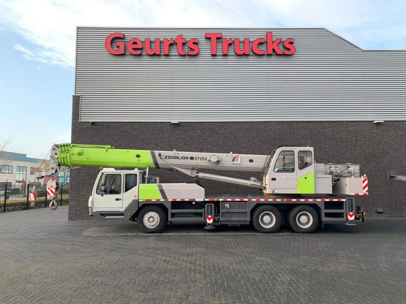 Zoomlion QY25V51.5 25 TONS CRANE/KRAN/GRUA/KRAAN - رافعة لجميع التضاريس: صورة 1 Zoomlion QY25V51.5 25 TONS CRANE/KRAN/GRUA/KRAAN - رافعة لجميع التضاريس: صورة 1