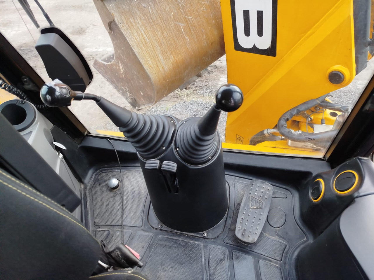 JCB 4cx - لودر ذو محراث خلفي/ باكهو: صورة 5 JCB 4cx - لودر ذو محراث خلفي/ باكهو: صورة 5
