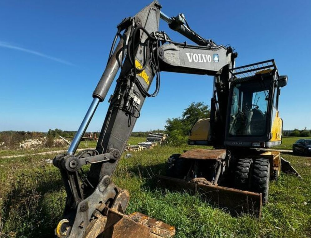Volvo EW160 - حفار ذو عجلات: صورة 3 Volvo EW160 - حفار ذو عجلات: صورة 3