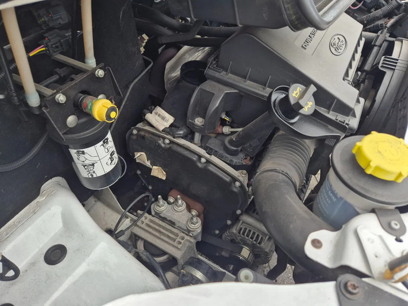 Camper ROLLER TEAM AUTOROLLER 595 P.... trekhaak,eerste eigenaar. - موتر هوم شبه متكامل: صورة 5 Camper ROLLER TEAM AUTOROLLER 595 P.... trekhaak,eerste eigenaar. - موتر هوم شبه متكامل: صورة 5