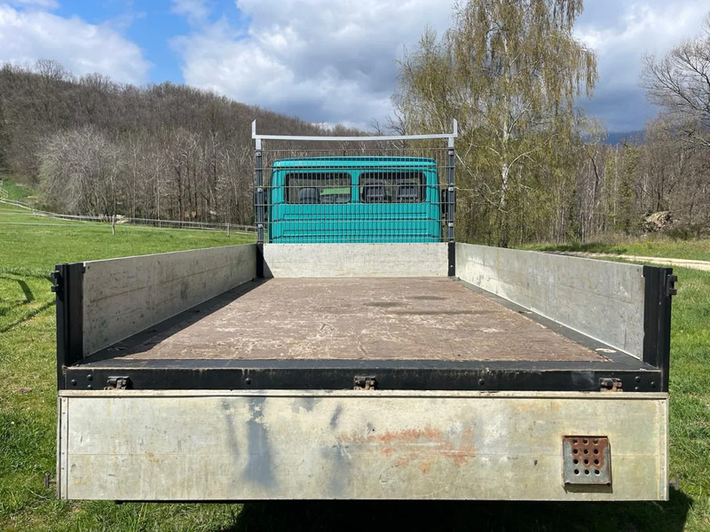 Mercedes-Benz 612 MANUEL gearbox - شاحنة صندوقية: صورة 4 Mercedes-Benz 612 MANUEL gearbox - شاحنة صندوقية: صورة 4