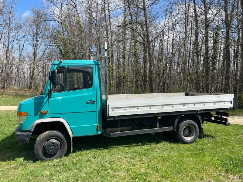 Mercedes-Benz 612 MANUEL gearbox - شاحنة صندوقية: صورة 1 Mercedes-Benz 612 MANUEL gearbox - شاحنة صندوقية: صورة 1