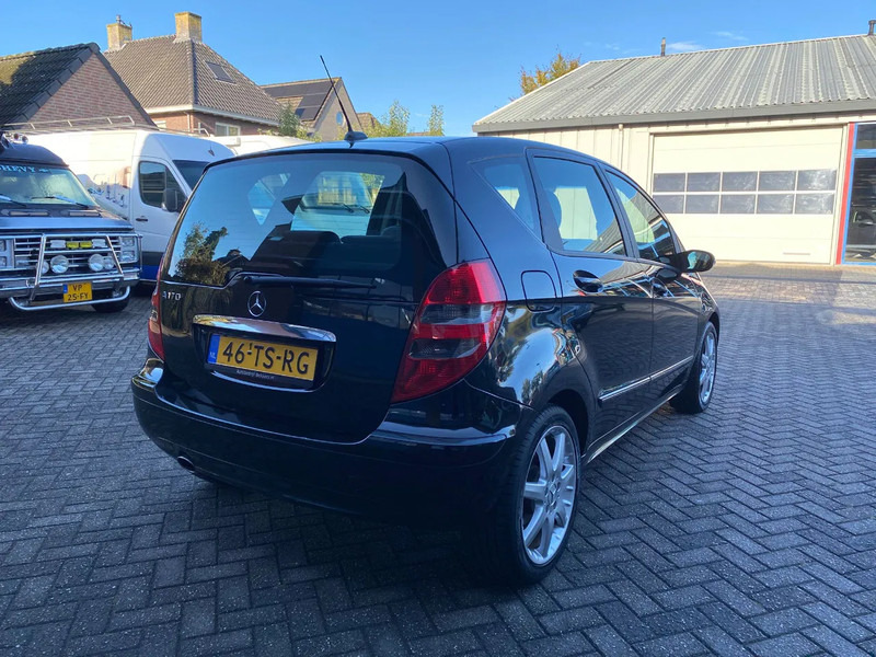 Mercedes-Benz A-Klasse 170 Automaat,Avantgarde. - سيارة: صورة 4 Mercedes-Benz A-Klasse 170 Automaat,Avantgarde. - سيارة: صورة 4