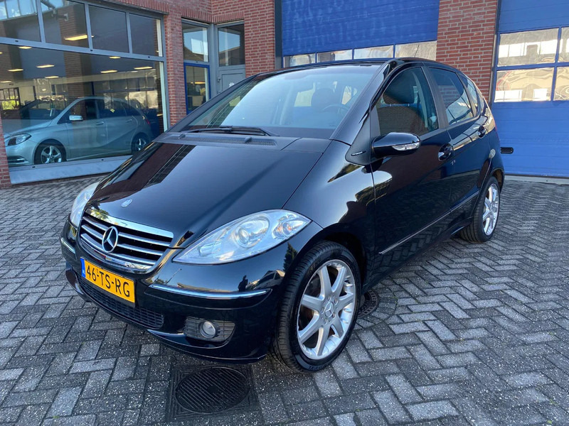 Mercedes-Benz A-Klasse 170 Automaat,Avantgarde. - سيارة: صورة 1 Mercedes-Benz A-Klasse 170 Automaat,Avantgarde. - سيارة: صورة 1