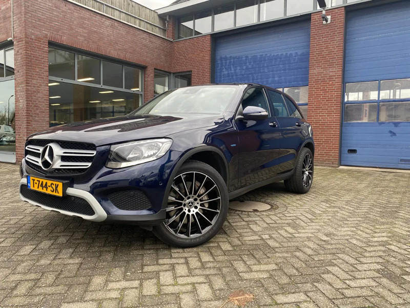 Mercedes-Benz GLC. 4 matic..... 350E benzine /Hybrid - سيارة دفع رباعي: صورة 2 Mercedes-Benz GLC. 4 matic..... 350E benzine /Hybrid - سيارة دفع رباعي: صورة 2