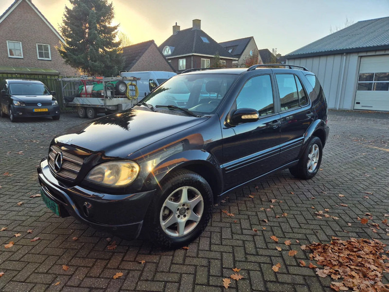 Mercedes-Benz ML. 320 autom AMG.nieuwe APK - سيارة: صورة 1 Mercedes-Benz ML. 320 autom AMG.nieuwe APK - سيارة: صورة 1