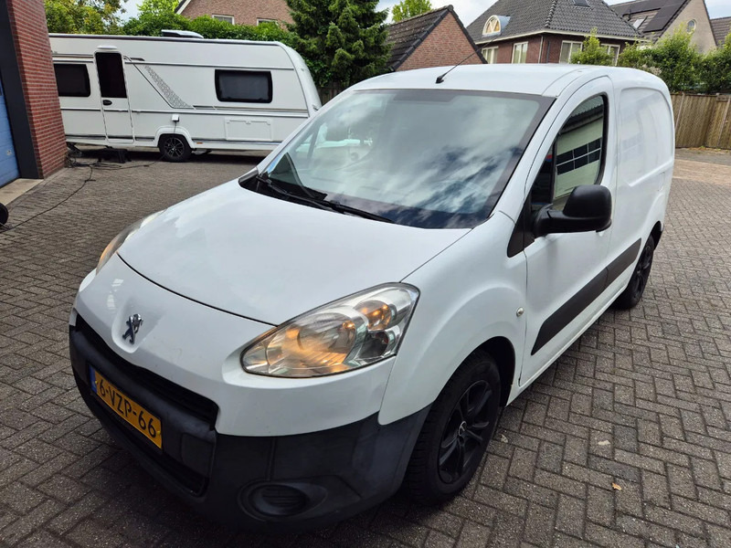 Peugeot Partner 1.6 D - فان المدمجة: صورة 4 Peugeot Partner 1.6 D - فان المدمجة: صورة 4