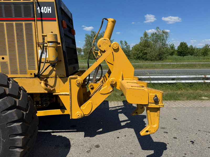 Caterpillar 140H 3306 engine - ماكينة تسوية: صورة 4 Caterpillar 140H 3306 engine - ماكينة تسوية: صورة 4