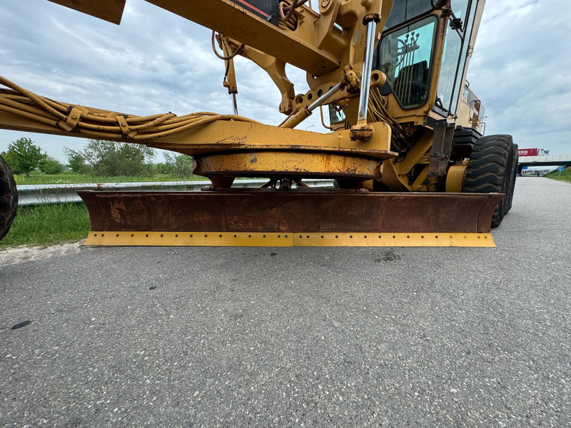 تأجير Caterpillar 140H Caterpillar 140H: صورة 18