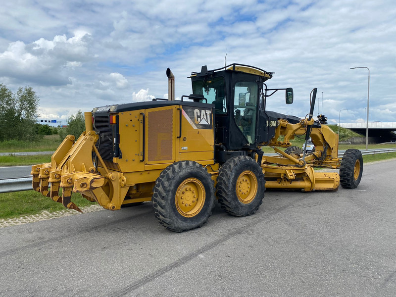 Caterpillar 140M - ماكينة تسوية: صورة 4 Caterpillar 140M - ماكينة تسوية: صورة 4