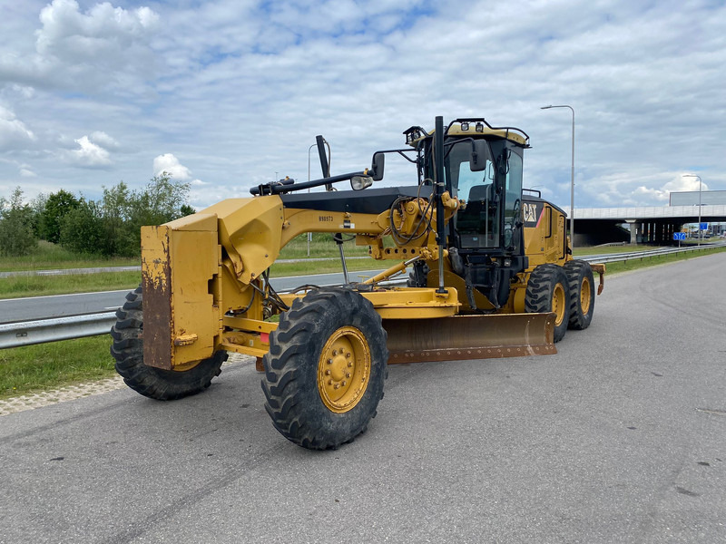 Caterpillar 140M - ماكينة تسوية: صورة 2 Caterpillar 140M - ماكينة تسوية: صورة 2