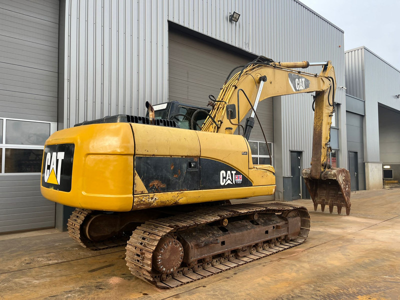 Caterpillar 320D - bucket with teeth - حفار زاحف: صورة 5 Caterpillar 320D - bucket with teeth - حفار زاحف: صورة 5