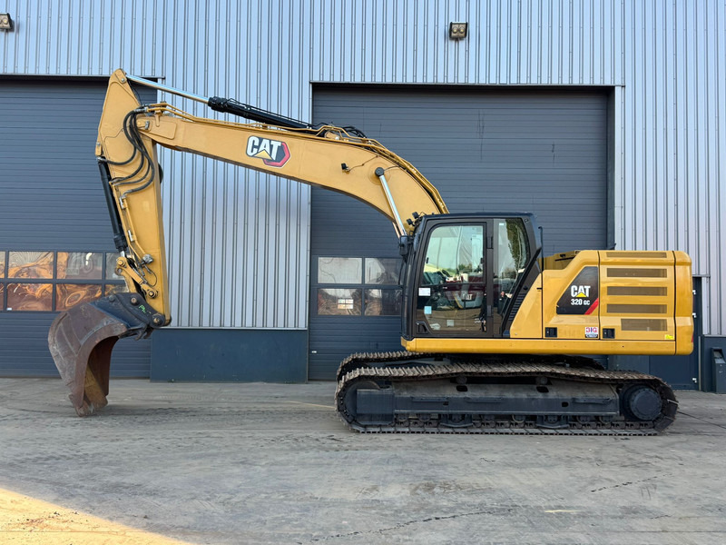 Caterpillar 320GC - حفار زاحف: صورة 1 Caterpillar 320GC - حفار زاحف: صورة 1