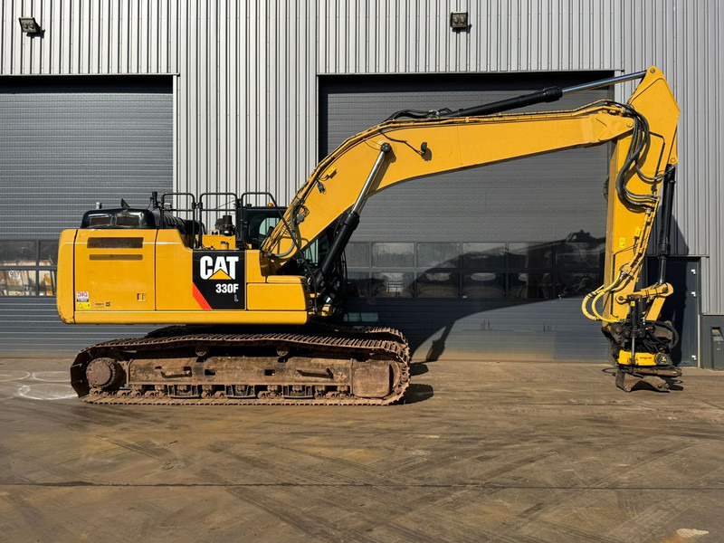Caterpillar 330FL - حفار زاحف: صورة 5 Caterpillar 330FL - حفار زاحف: صورة 5