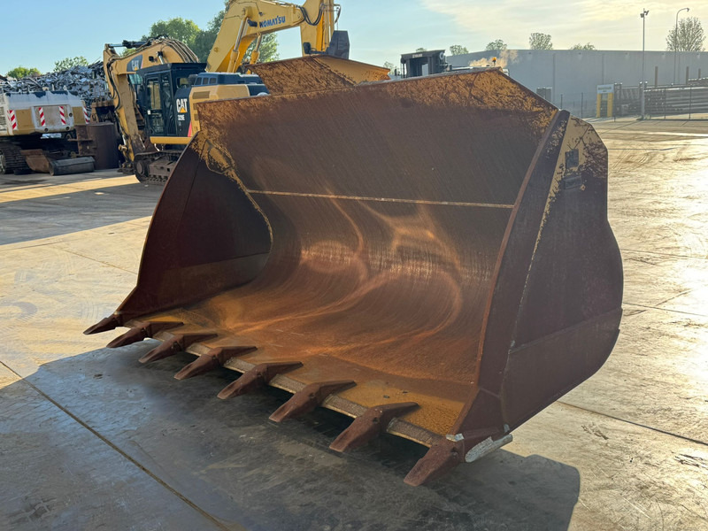 Caterpillar 980M Bucket with teeth, Volvo groot - بكت: صورة 3 Caterpillar 980M Bucket with teeth, Volvo groot - بكت: صورة 3
