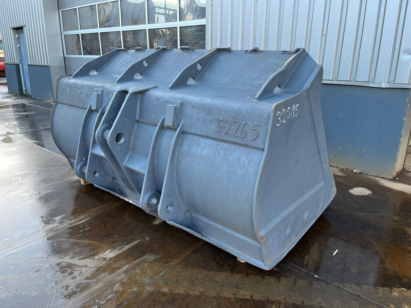 Caterpillar Bucket 950 - بكت: صورة 1 Caterpillar Bucket 950 - بكت: صورة 1