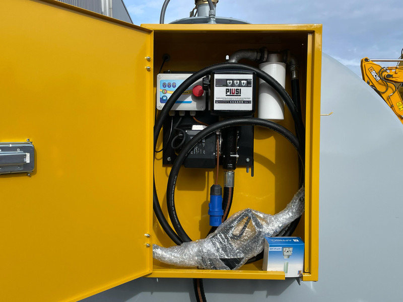 خزان تخزين للبيع  Emiliana Serbatoi TF9/50 9000Ltr: صورة 9