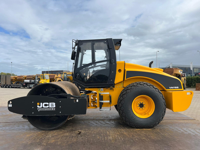JCB VM166D - مدحلة: صورة 1 JCB VM166D - مدحلة: صورة 1