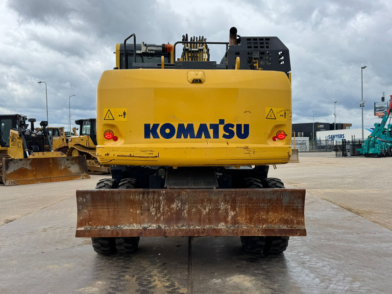 Komatsu PW180-11 - حفار ذو عجلات: صورة 4 Komatsu PW180-11 - حفار ذو عجلات: صورة 4