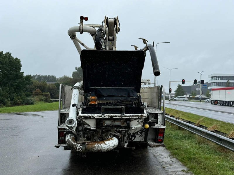 MAN TGA 26.360 6x4 with Putzmeister BSF24-4.16 24m Concrete Pump - مضخة خرسانة: صورة 4 MAN TGA 26.360 6x4 with Putzmeister BSF24-4.16 24m Concrete Pump - مضخة خرسانة: صورة 4